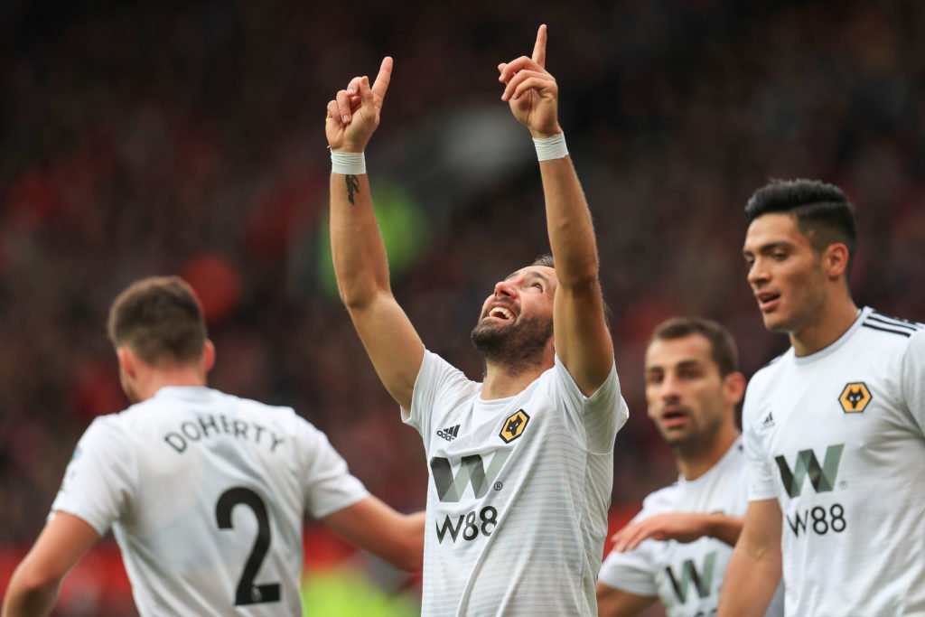 A l'étranger - Le coup-franc magistral de Moutinho pour les Wolves (vidéo) 1 Icon 38686780