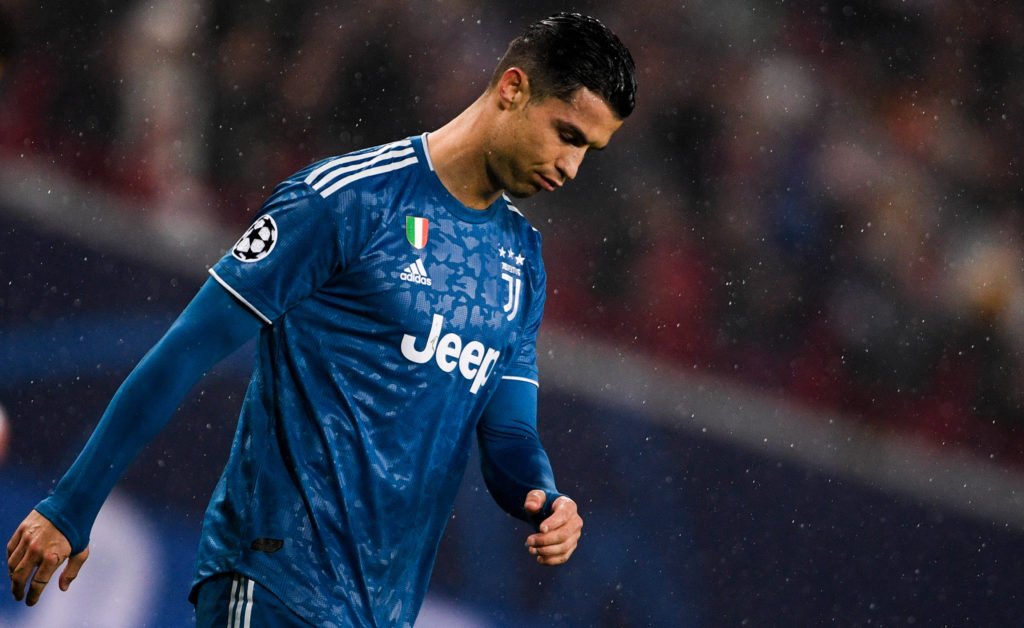 A l'étranger - Cristiano Ronaldo ne jouera pas face à l'Atalanta 1 Icon Sputnik 6066067.HR .en