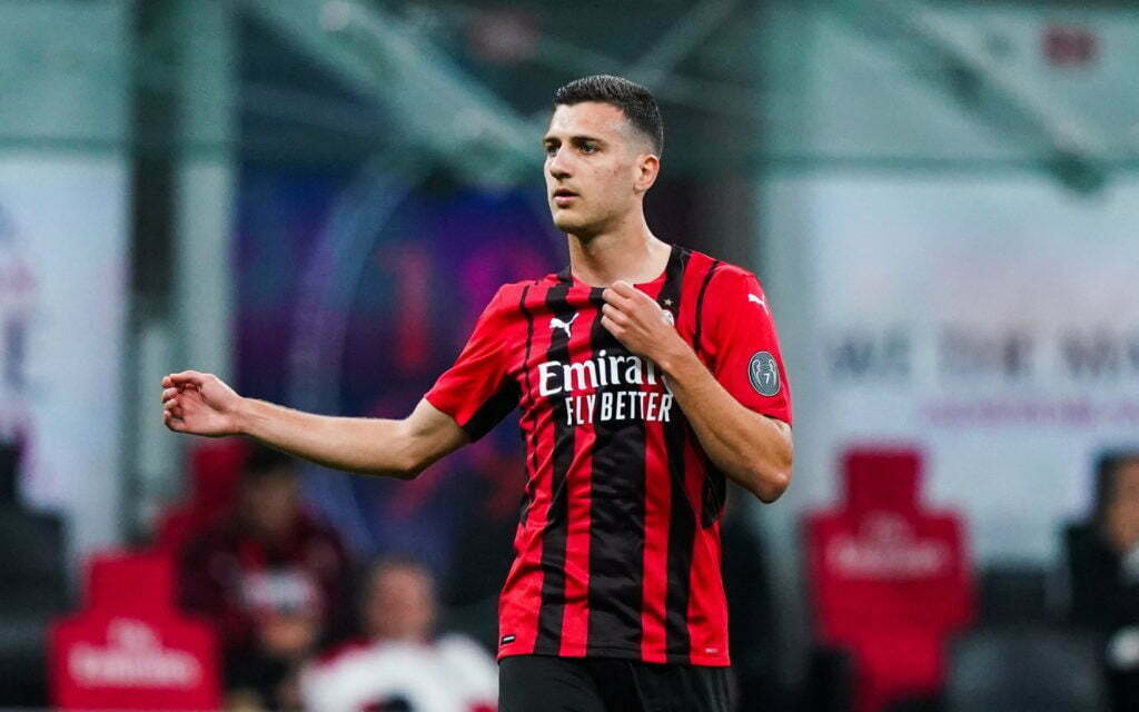 Mercato : Plusieurs clubs sont en discussions pour s'offrir Diogo Dalot 1 Icon LP 12955606