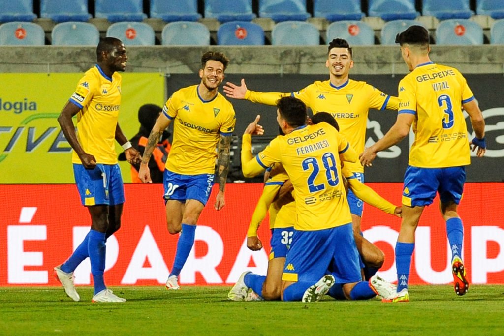 Estoril Praia : Un mercato bien géré au cœur d'un début de saison réussi 1 Icon 019462 0008