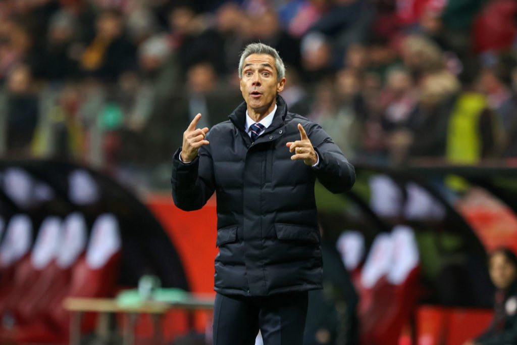 A l'étranger : Deux clubs dans la course pour convaincre Paulo Sousa 1 Paulo Sousa