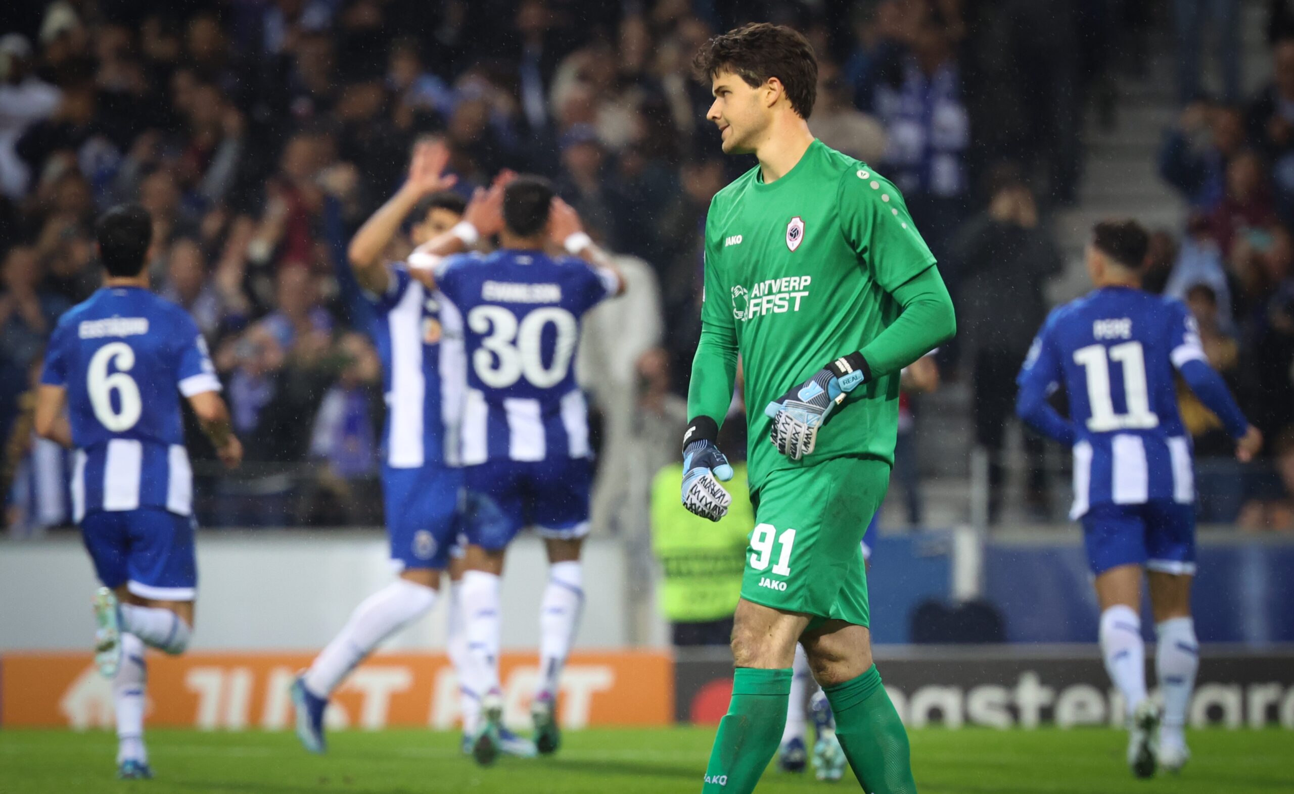 Porto Antwerp UEFA