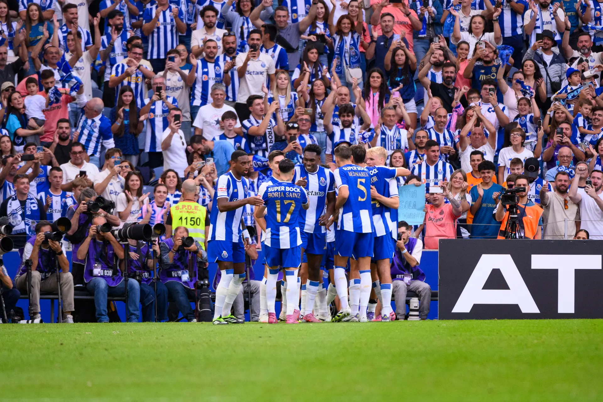 Porto Salzburg chaine