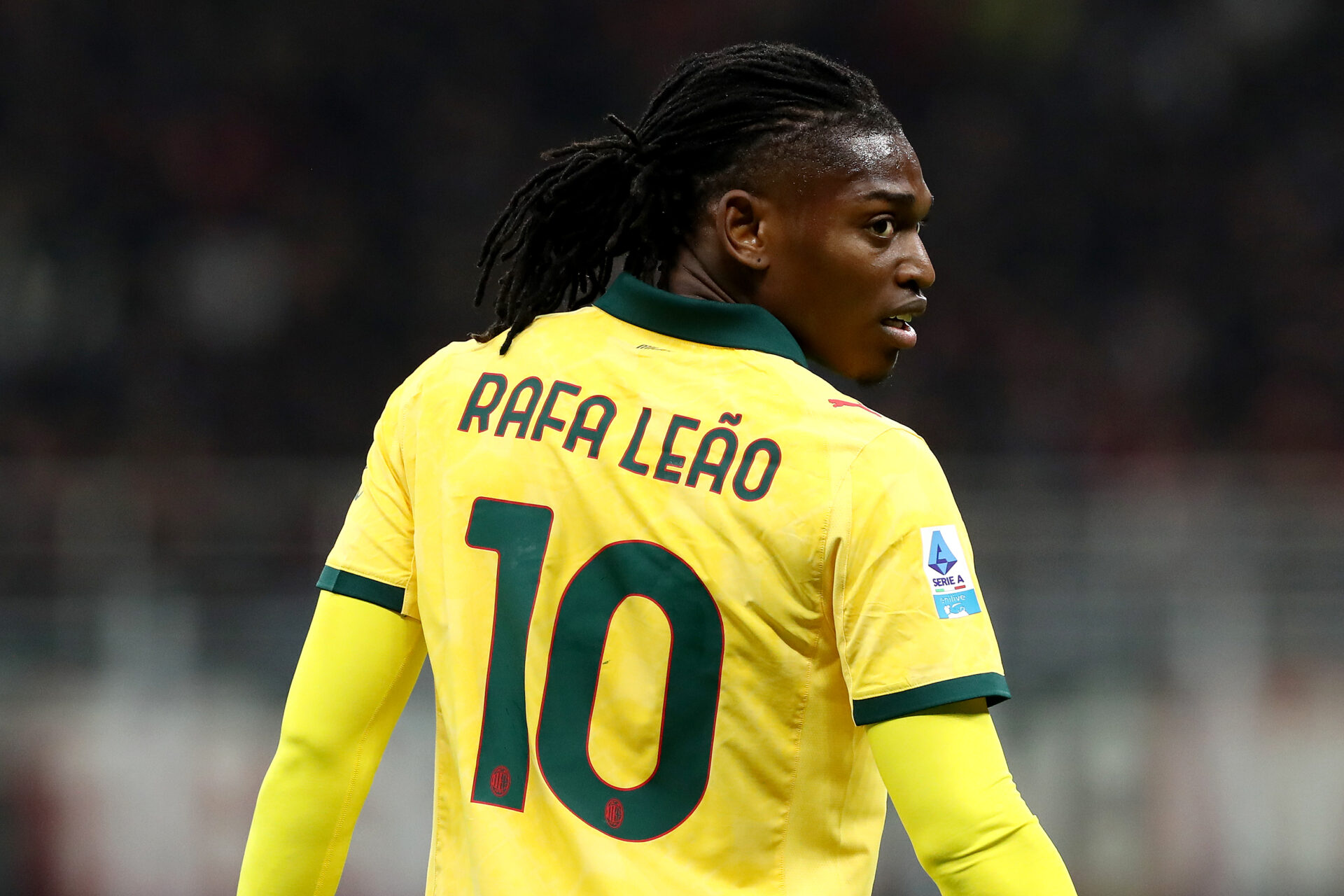 Rafael leão