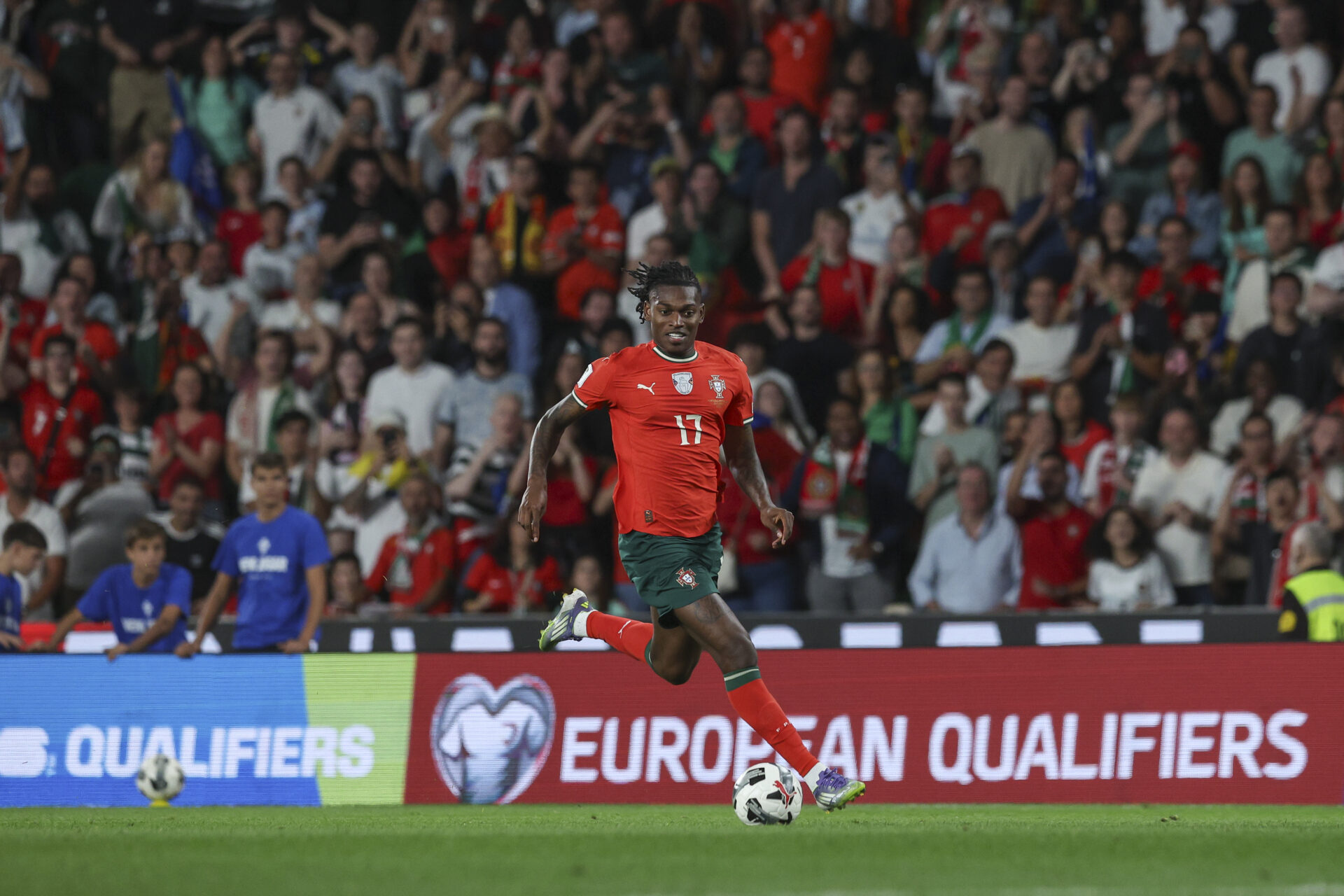 Une grosse incertitude pour le Portugal avant le prochain rassemblement 2 Rafael Leão Portugal