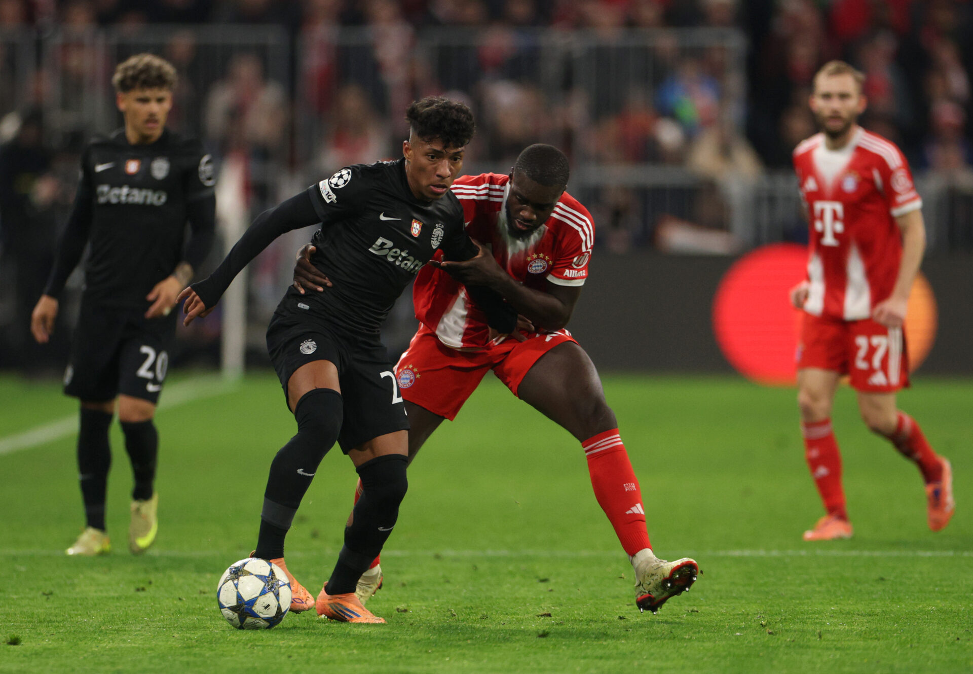 "Mes rêves ? Etre champion du Portugal et être appelé en sélection. Rien n'est impossible" Portugal Alisson Santos Sporting