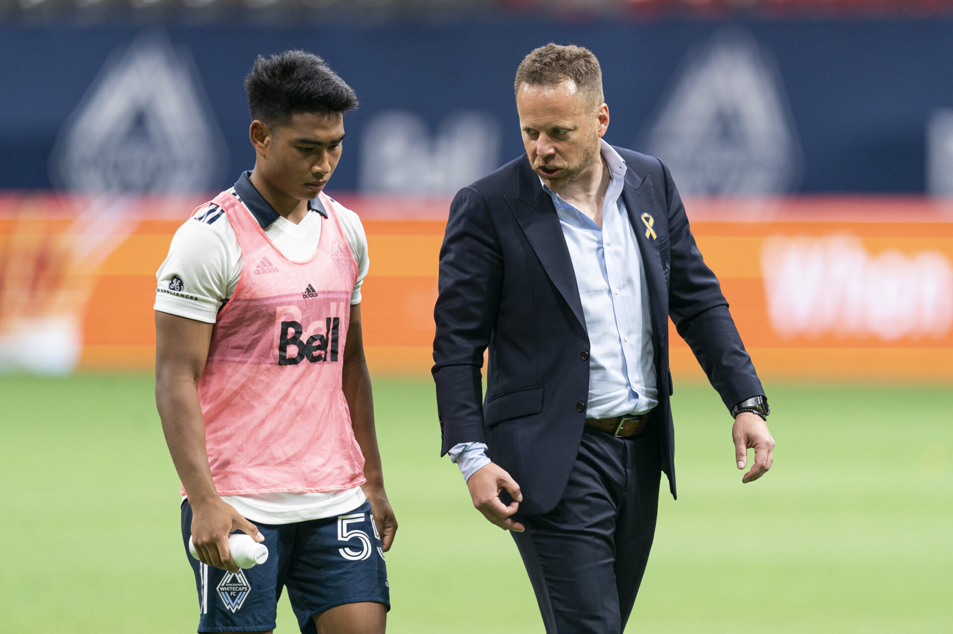 Marc Dos Santos portugais canadien