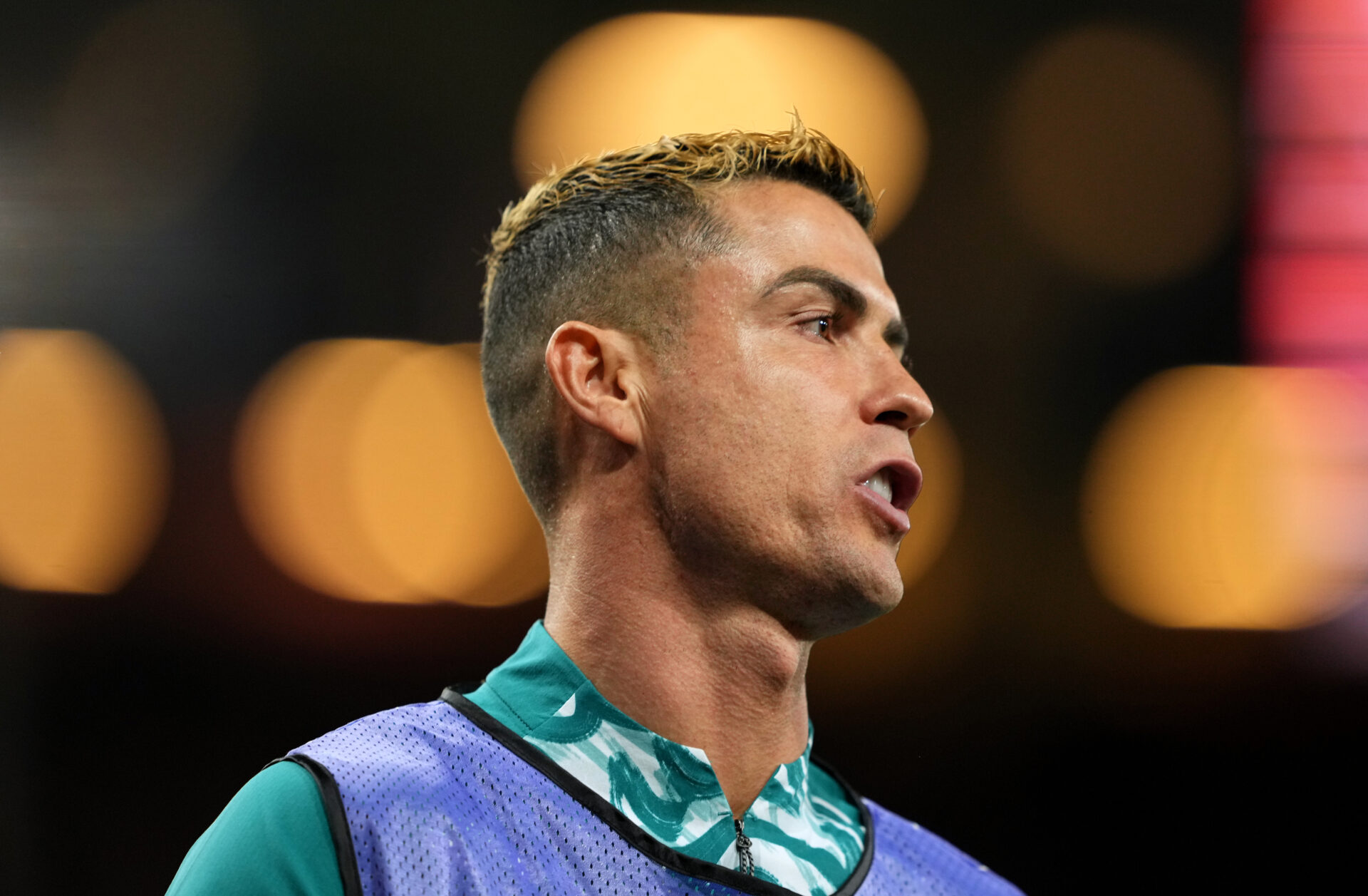 Vexé, Cristiano Ronaldo a manqué deux entraînements consécutifs : le point sur la situation avant Danemark - Portugal Cristiano Ronaldo portugal