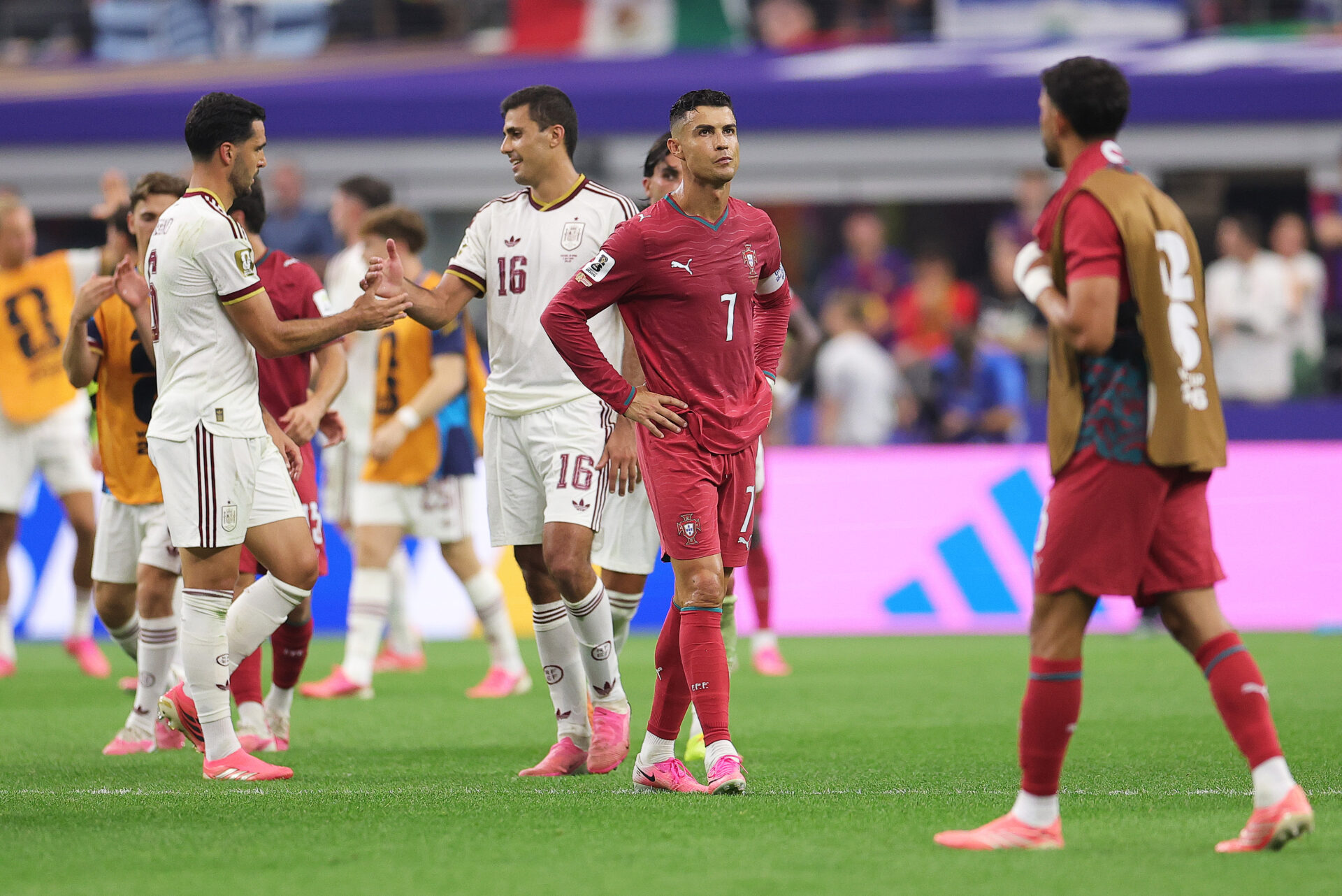 Cristiano Ronaldo l'assume, il a pensé à mettre fin à sa carrière internationale cet été Cristiano Ronaldo Portugal